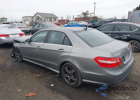 2010 Mercedes-Benz E 350 4Matic z USA, uszkodzony, nr VIN WDDHF8HB7AA252755